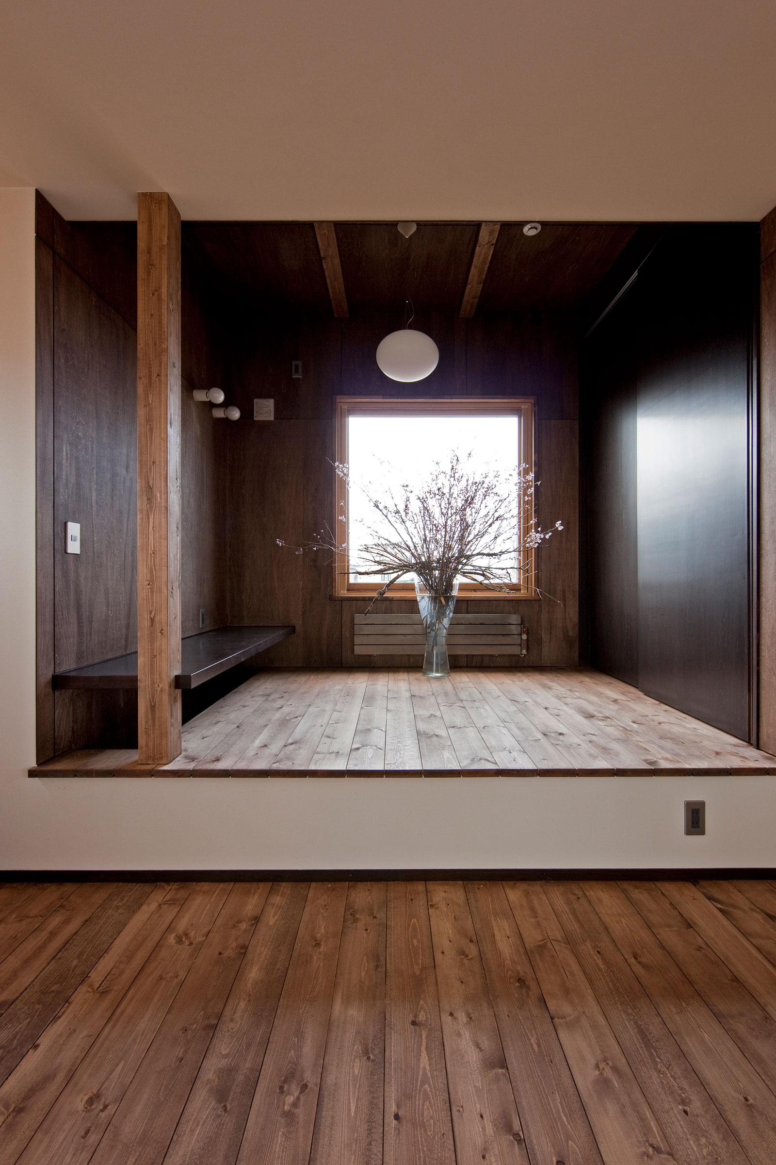 アートホームの苫小牧市の注文住宅施工事例「ろくめんそうの家」洋室