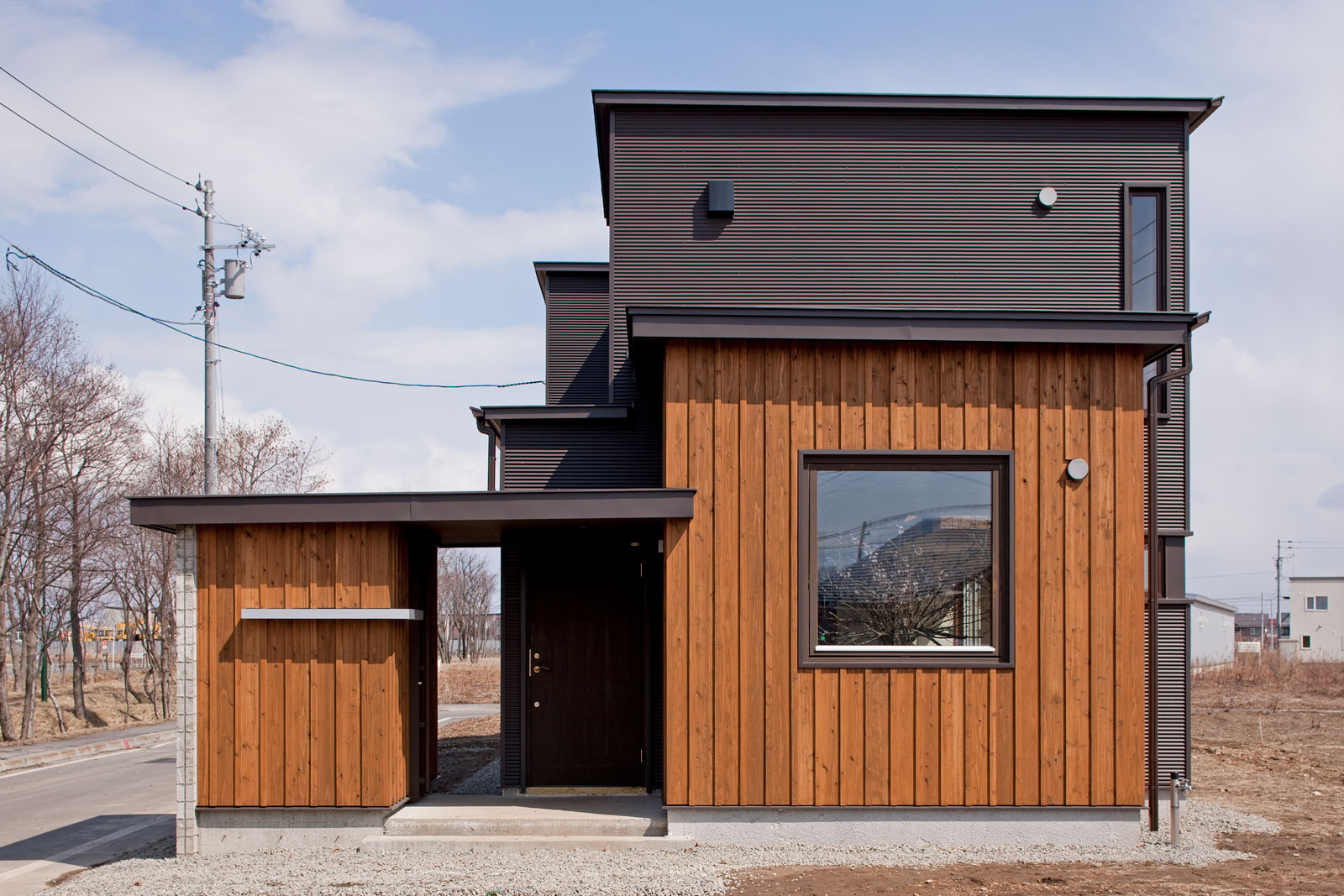 アートホームの苫小牧の注文住宅施工事例「ろくめんそうの家」外観