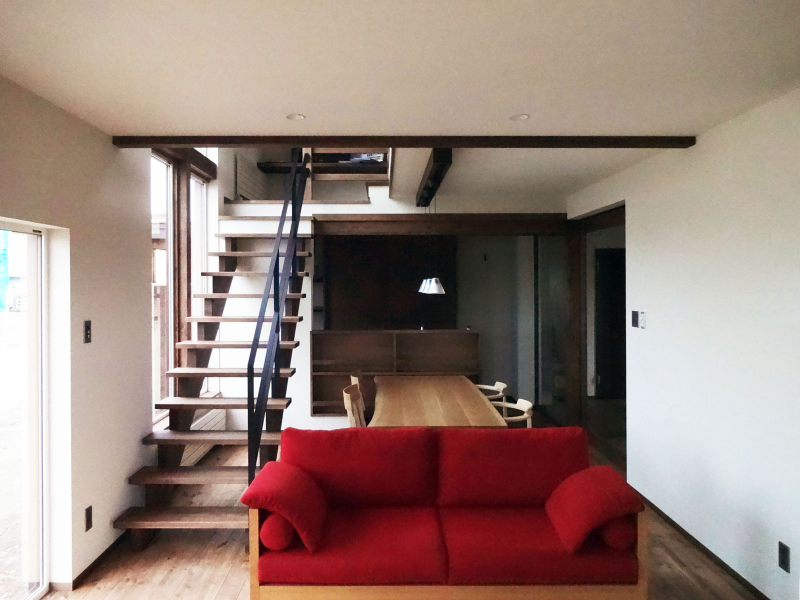 北見市の注文住宅の階段（アワハウスの施工事例）